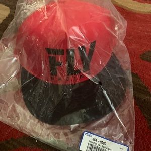 Fly racing hat